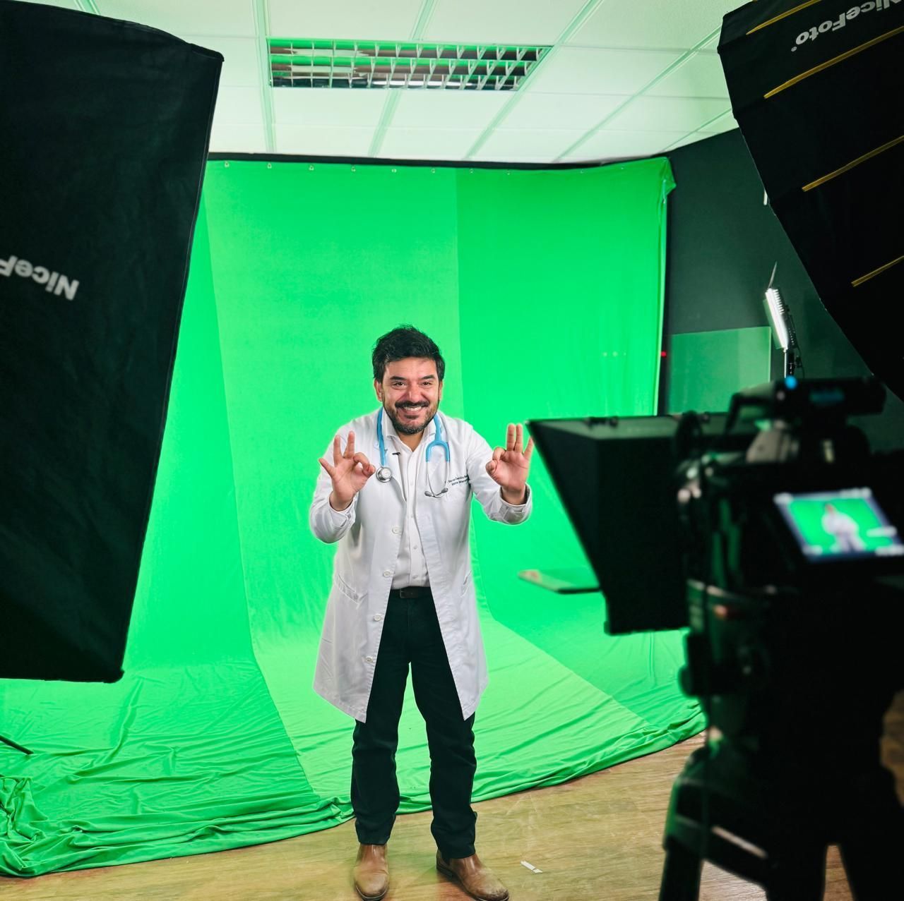 Hernán  Carrillo Bestagno-5