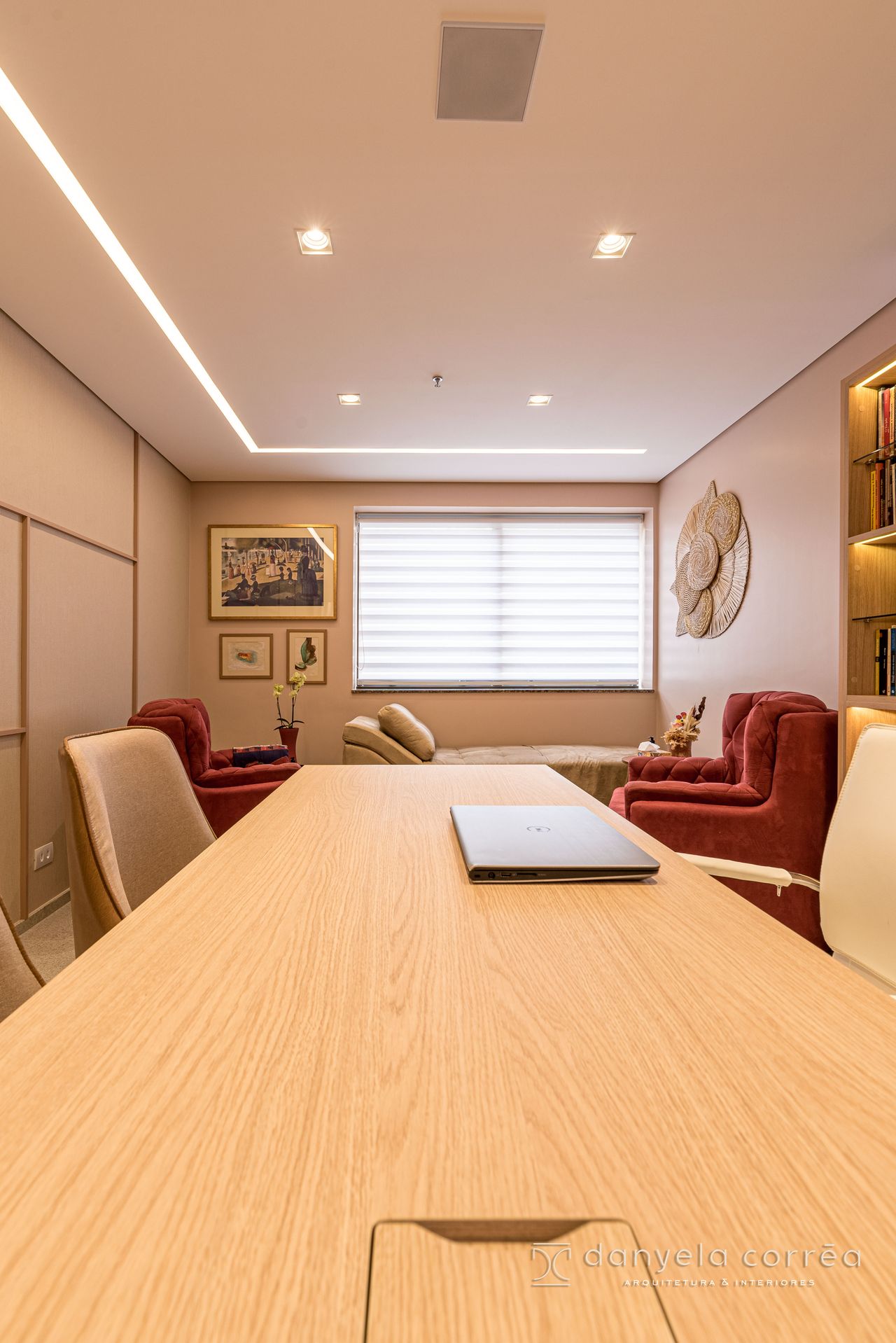 Laura Carmilo Granado-3