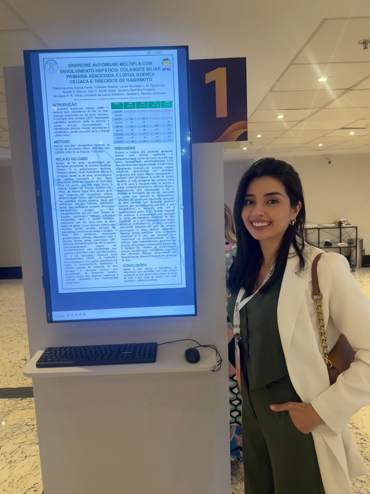 Flávia Gamla Farias-1
