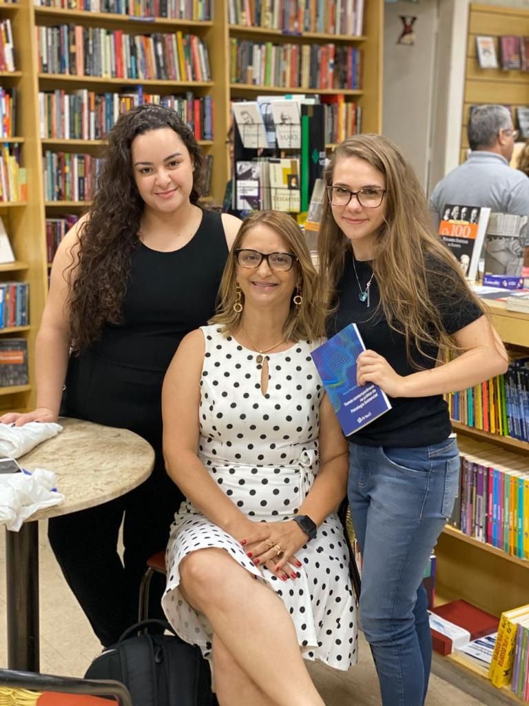 Luciana Marteletto-20