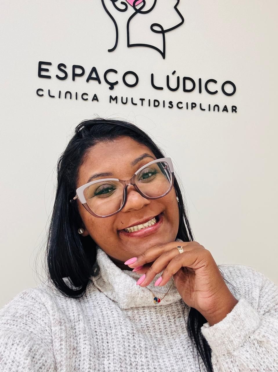 Francine Gonçalves Costa -7