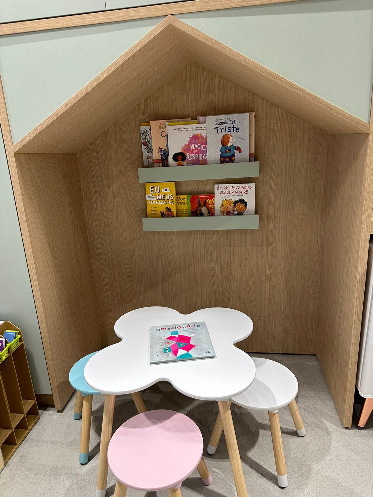 Elizia Patricia Arantes Andrade Nascimento-2