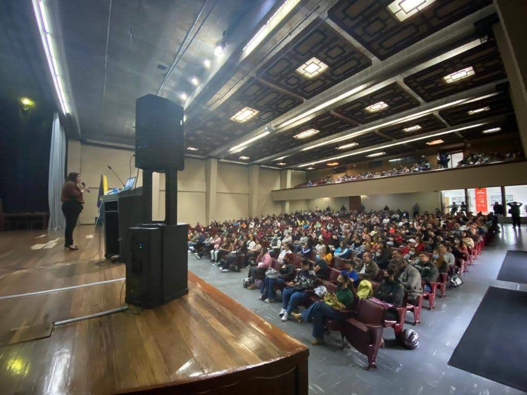 Johana Lorena Chaves Cardona-22