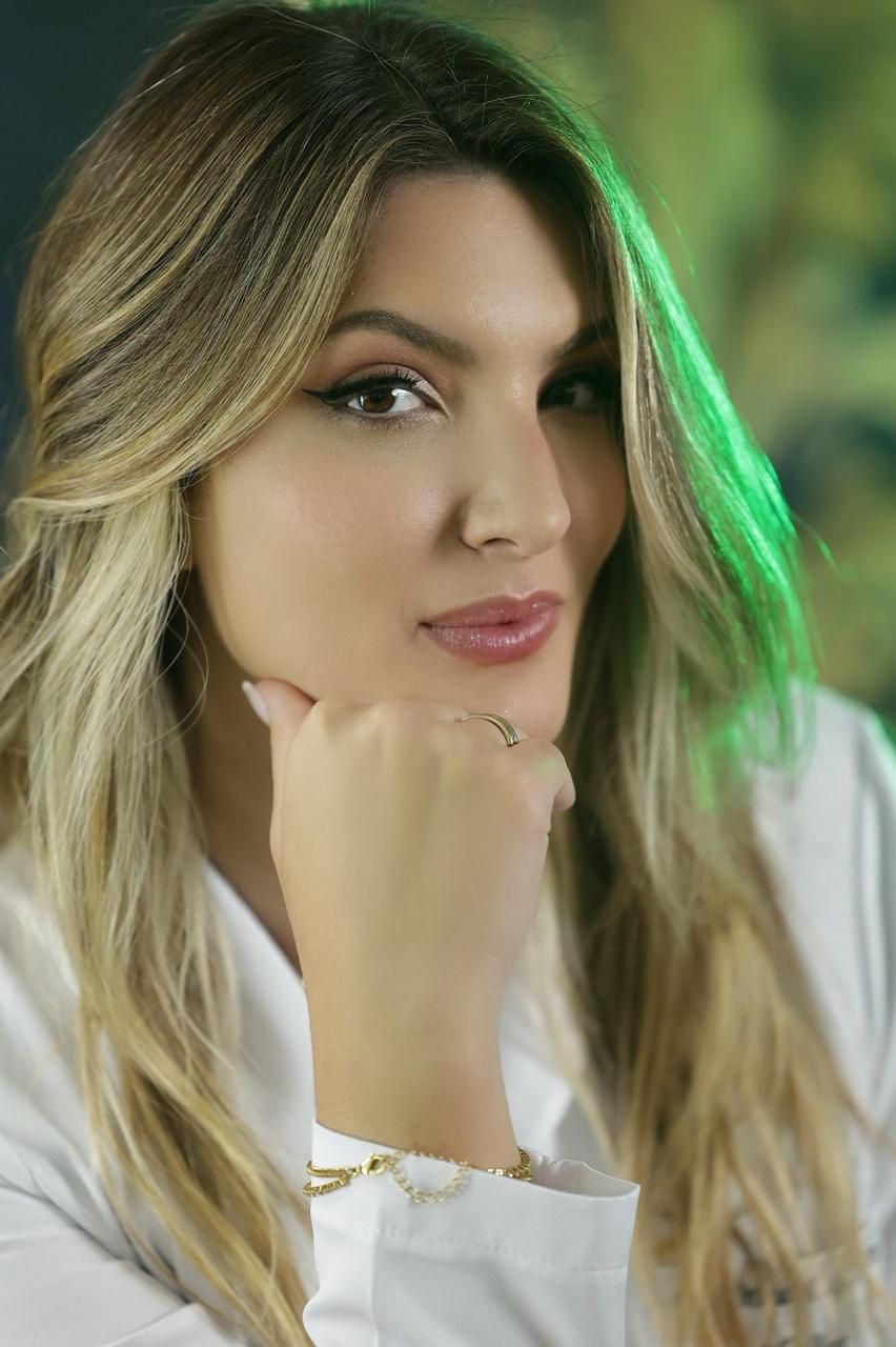 Bruna  Alves Bueno -0