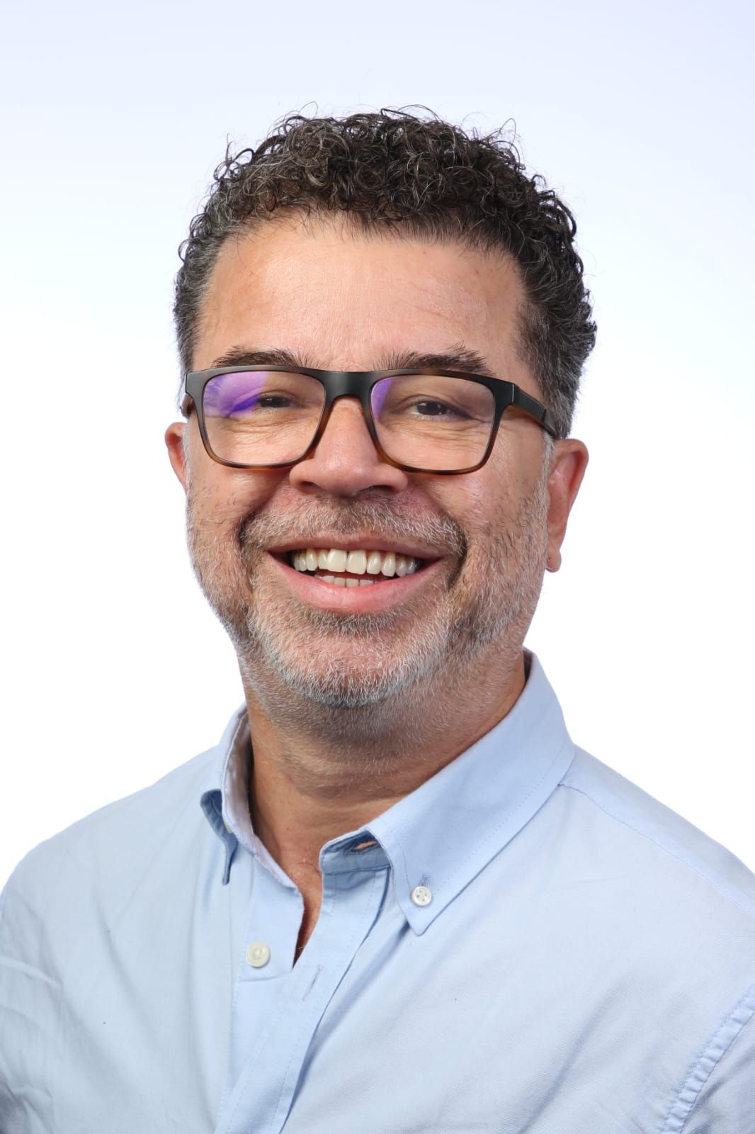 Paulo Roberto De Assis Almeida E Souza-0