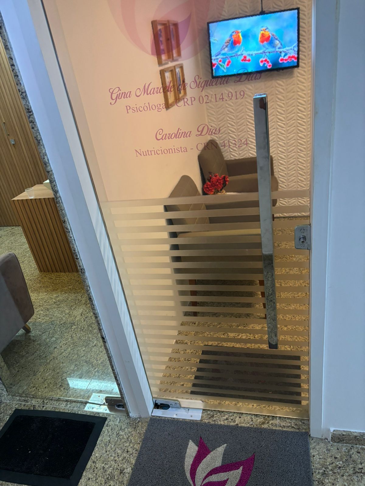 Gina Marcele De Siqueira Dias-0