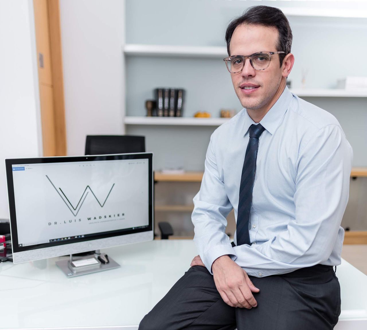 Luis A. Wadskier G.-5