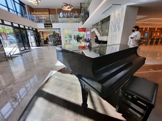 Roberto  Laporte Ambrozewicz-3