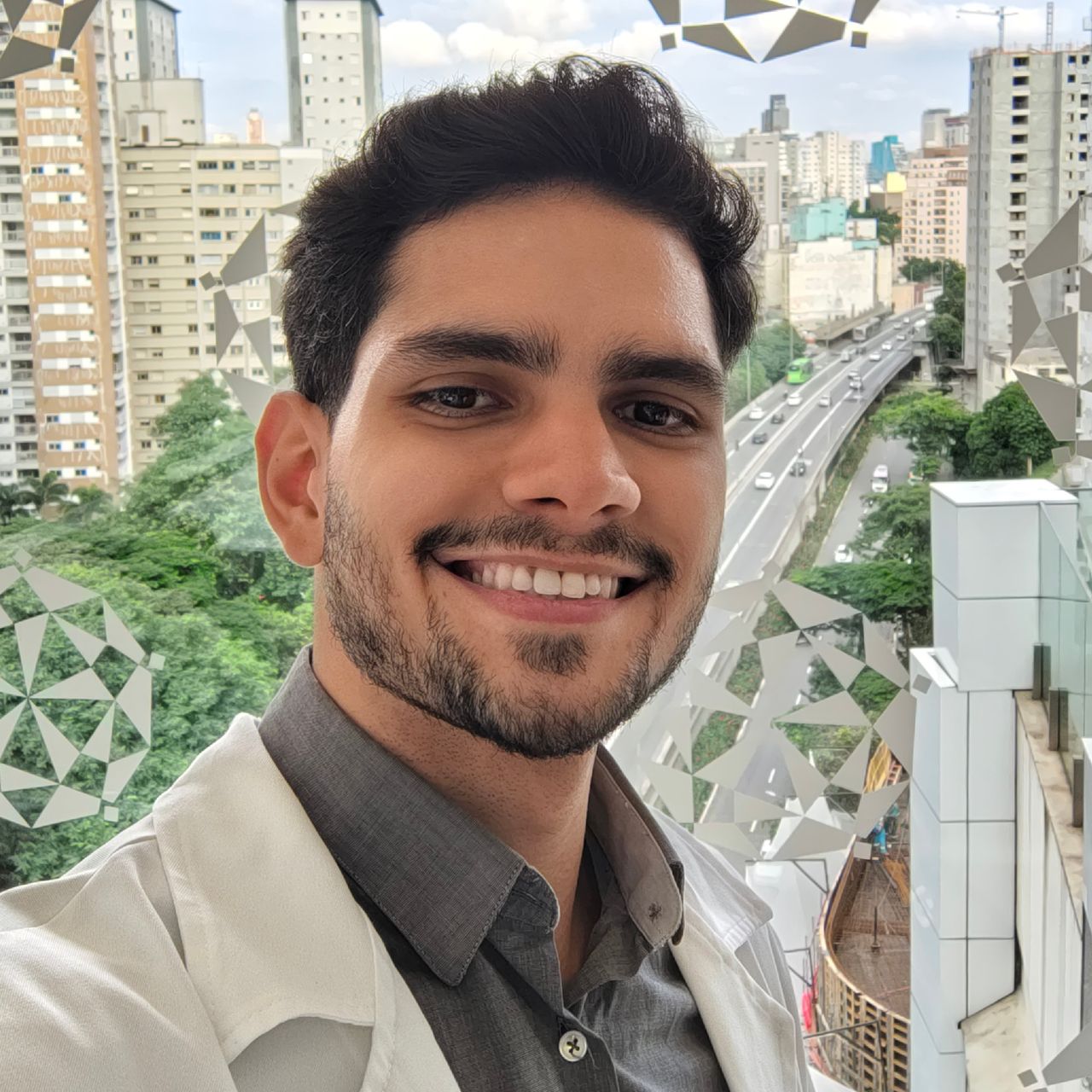 Leon Coelho Toscano-2