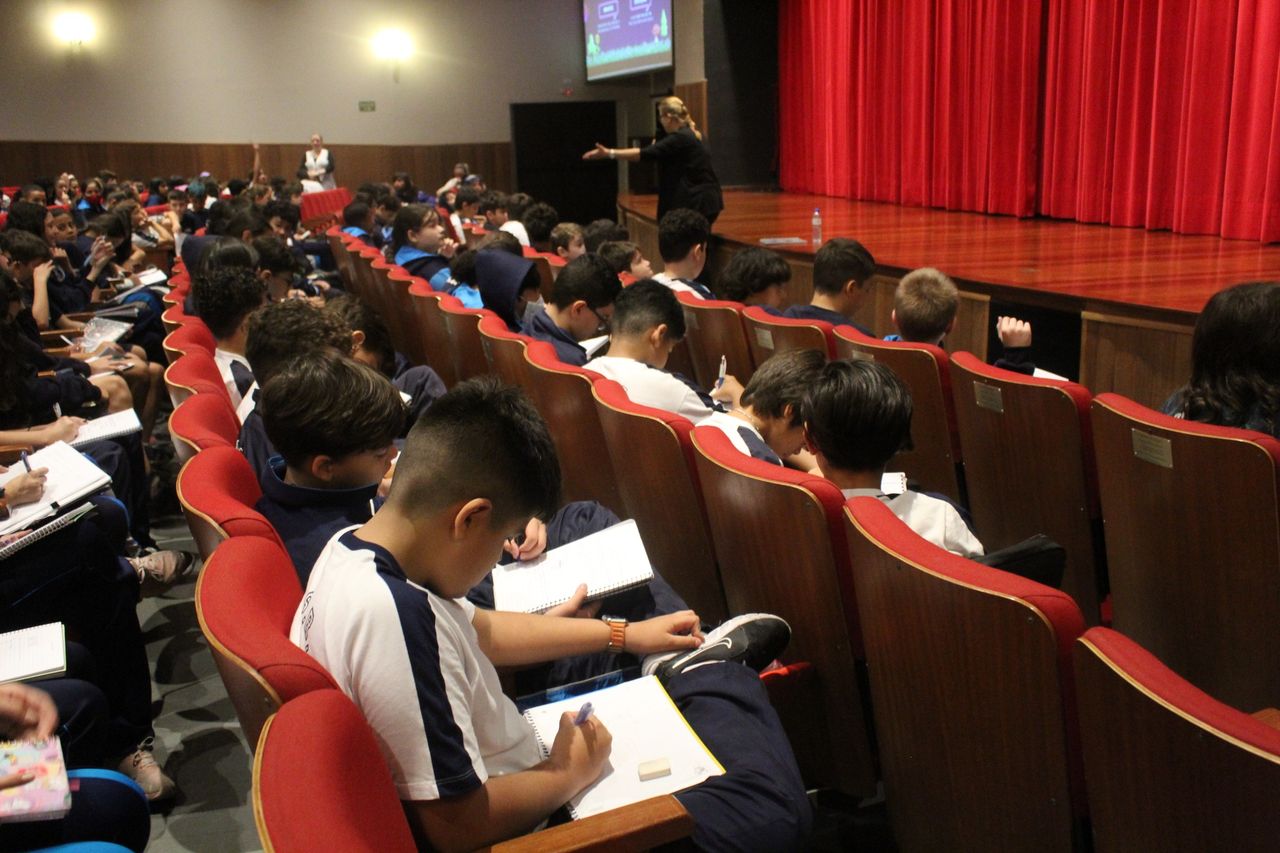 Gabriela Ferreira De Almeida-56