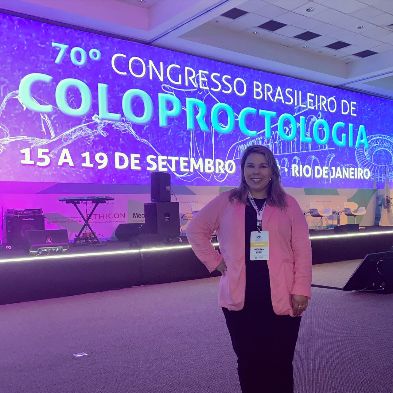 Thays Bisi Timoteo-1