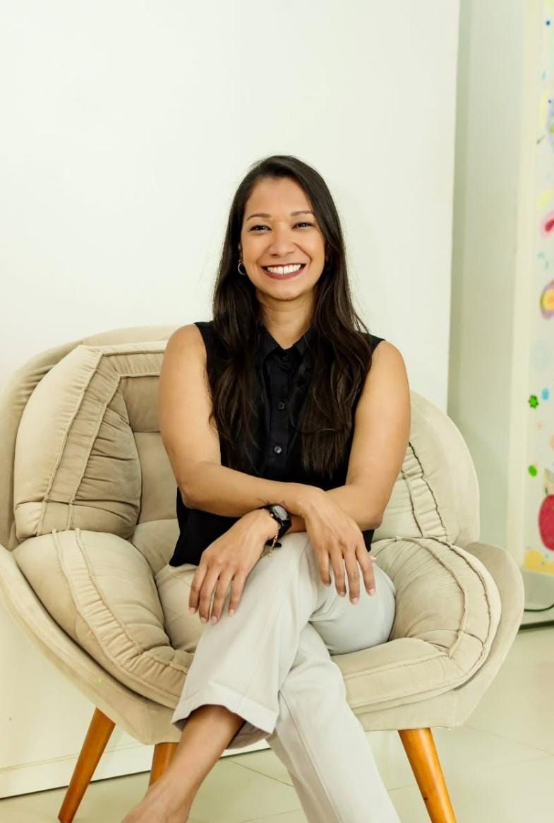 Caroline De C. S. Castelo-0