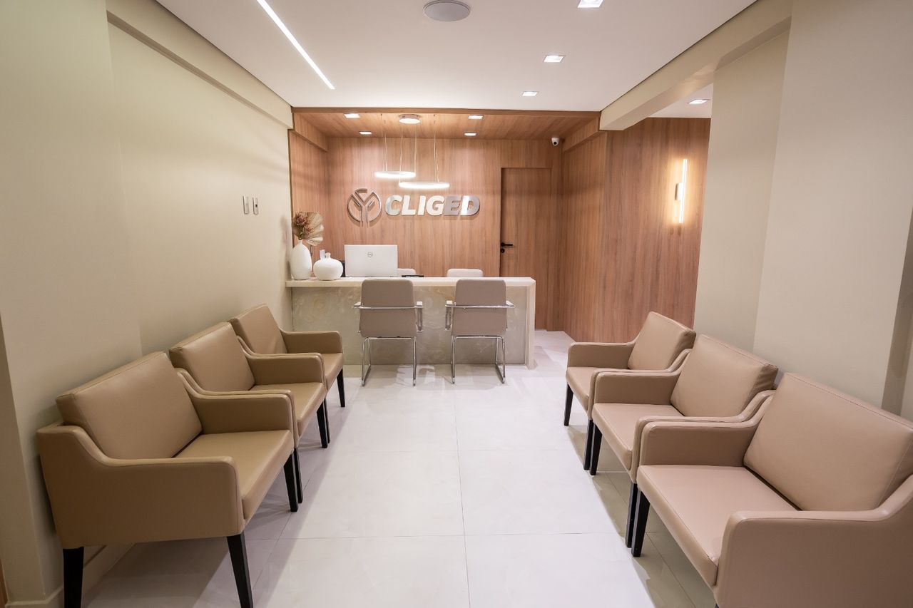 Claudia Medeiros Dos Santos Camargo-1