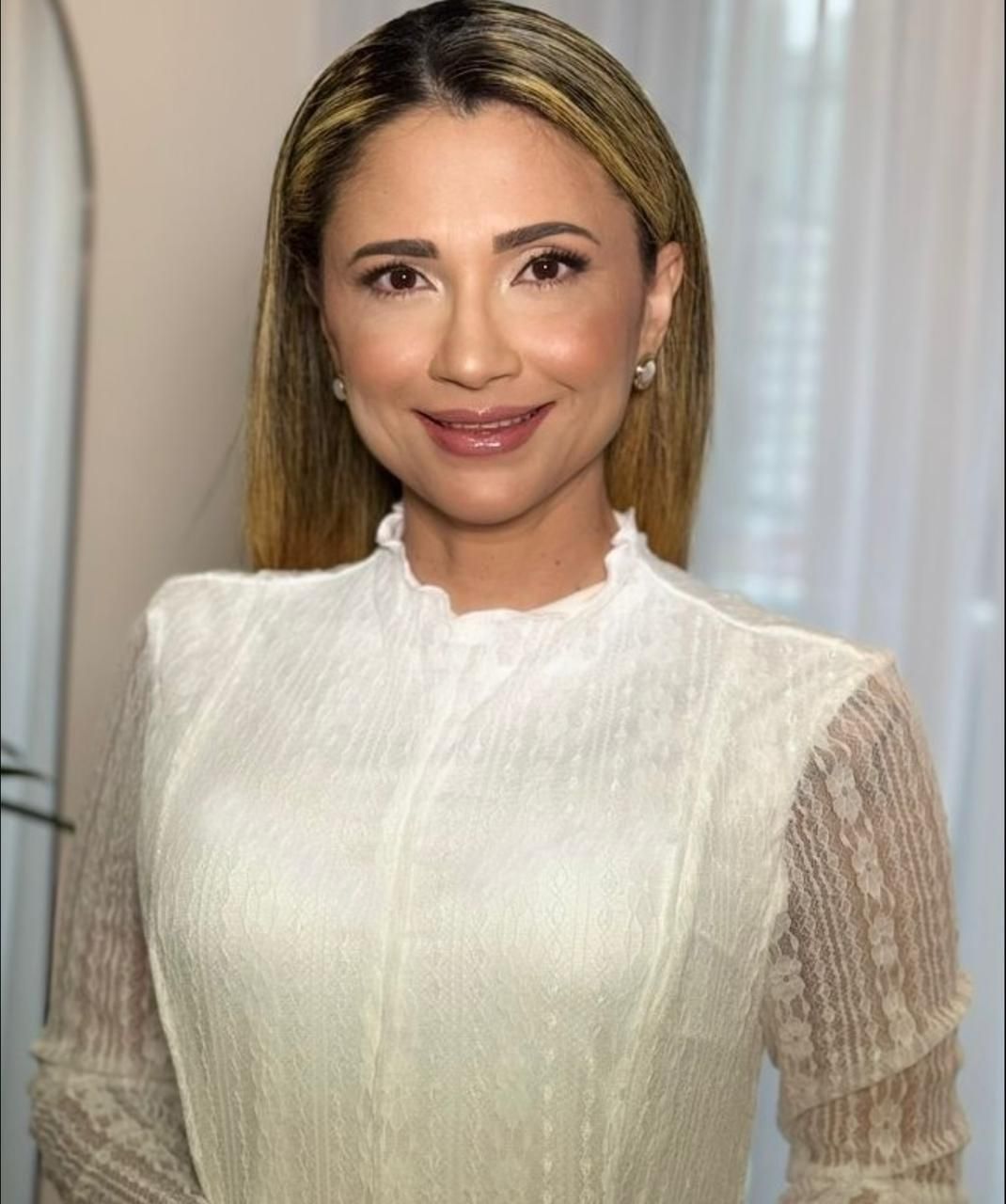 Sabrina  Alves Araújo-0
