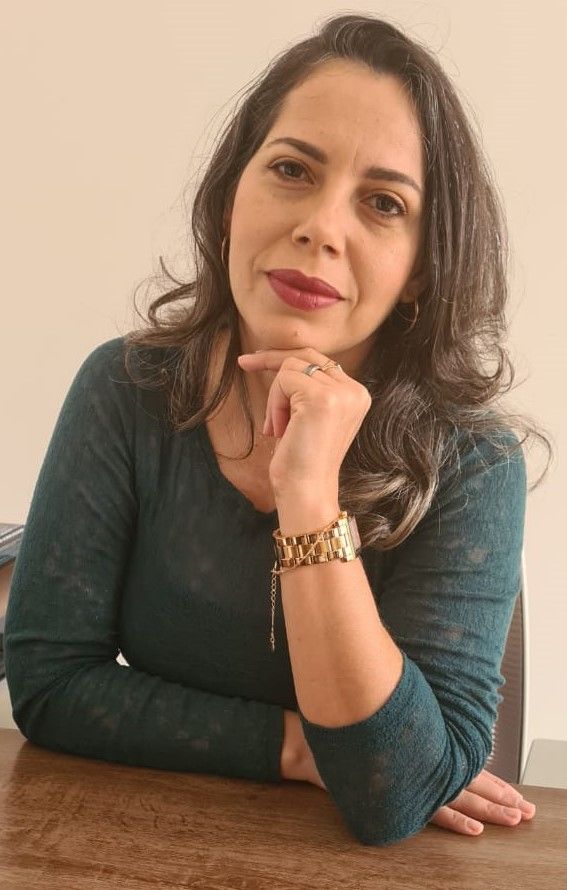 Edilaine Cristina Silva-1