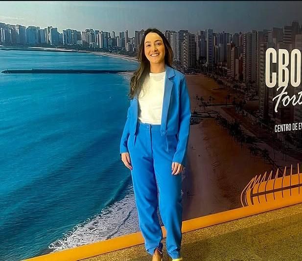 Julia Cristina Oliveira E Lima .-4