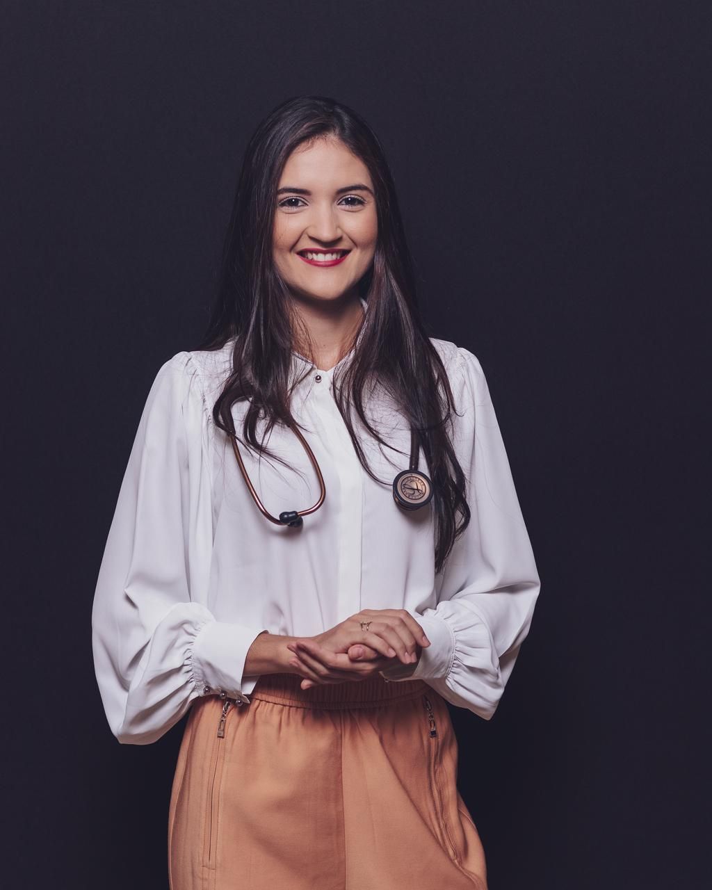 Talita Arantes Barros-1