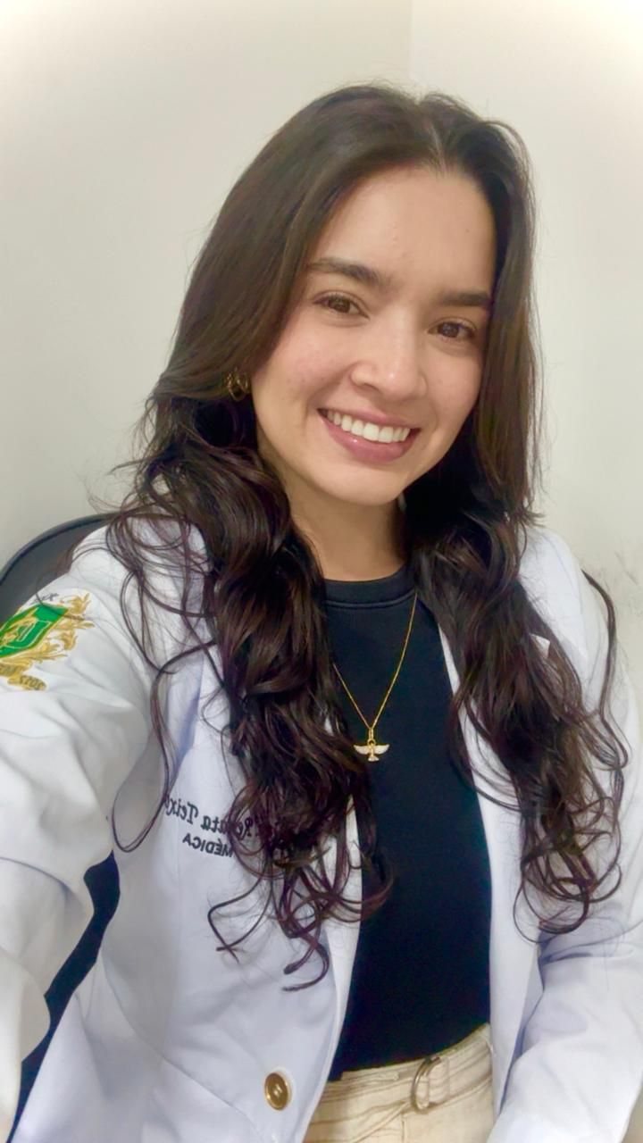 Renata Beatriz Bessa Teixeira-3