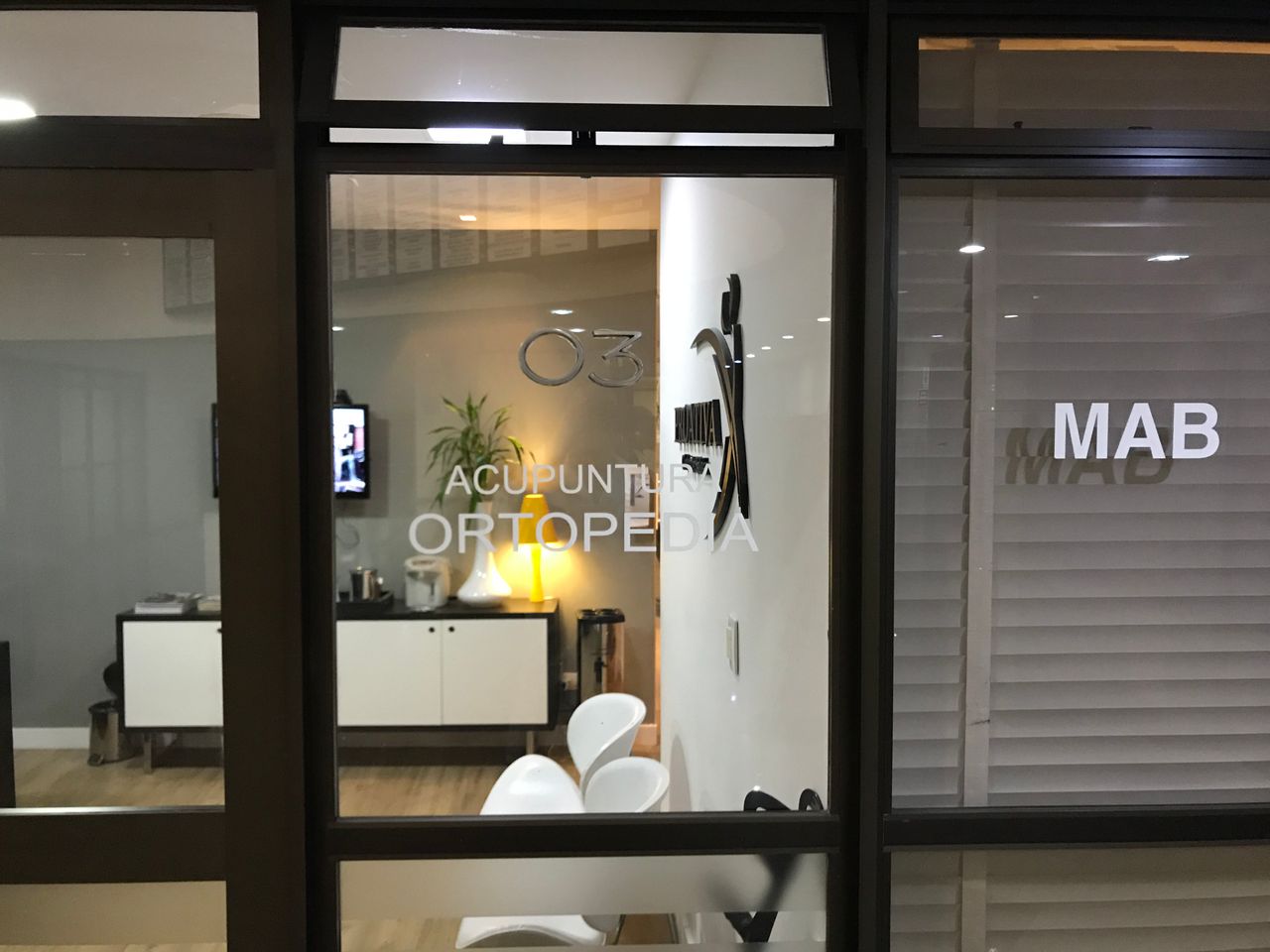 Winston Martins-12
