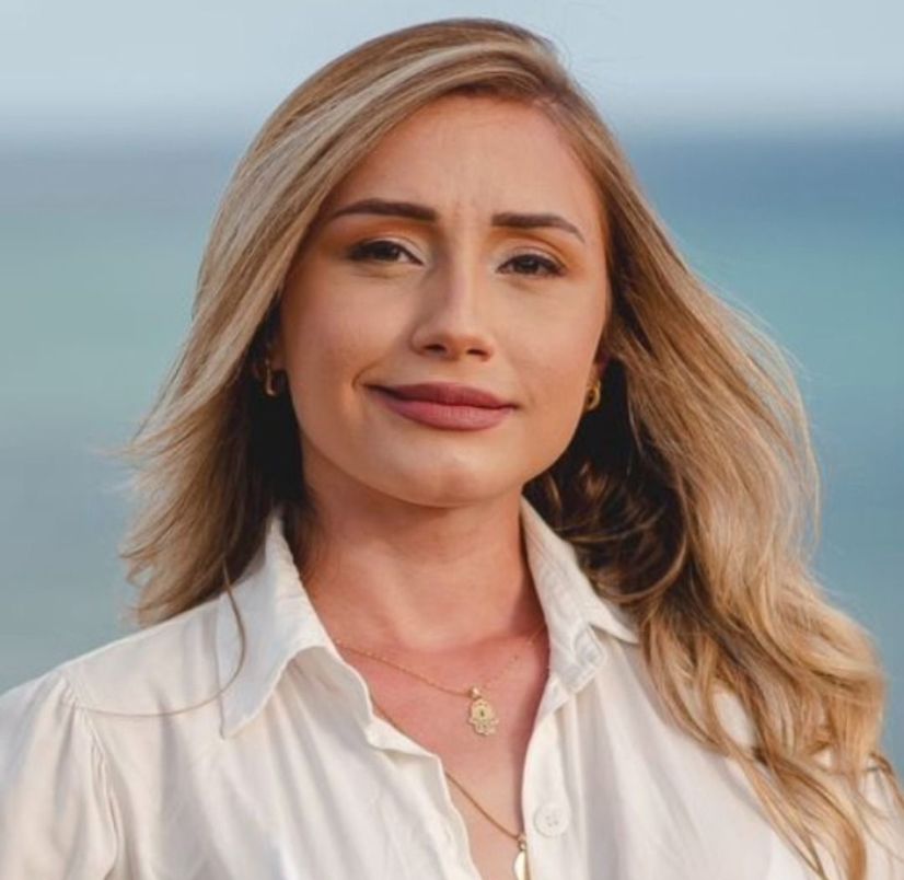 Lívia Lemos De Oliveira-0