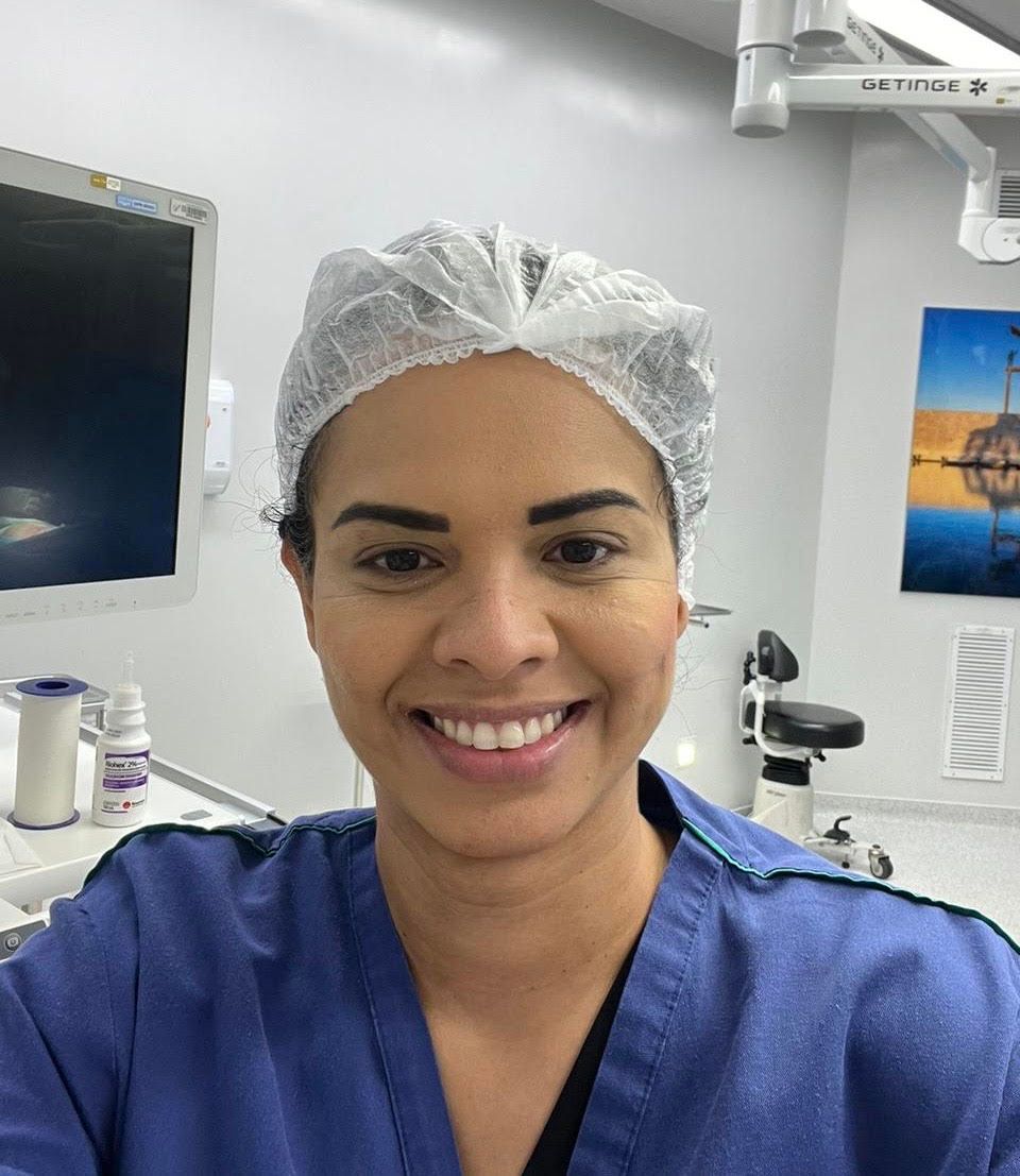 Caroline Dos Anjos-10