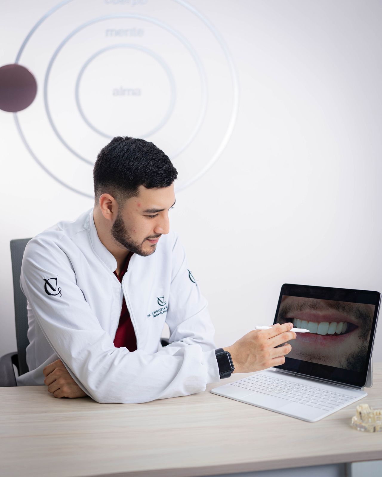 Christian Valencia-7