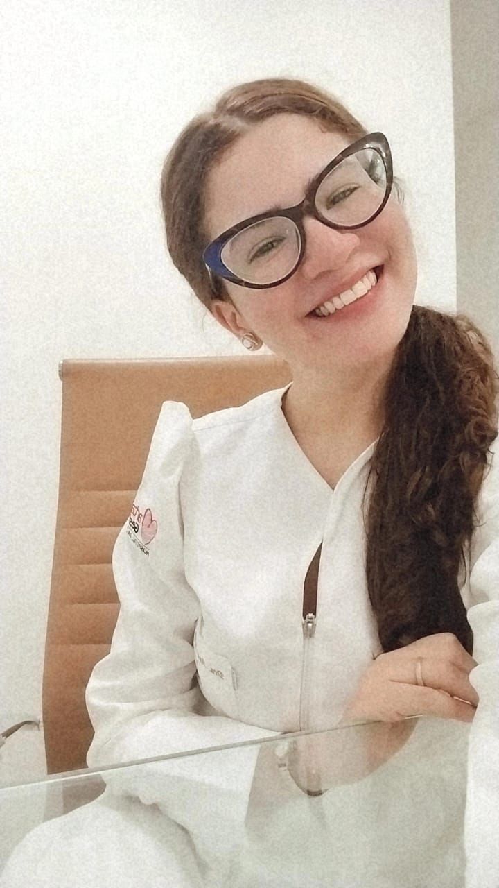 Ana Carlla De Assis-1