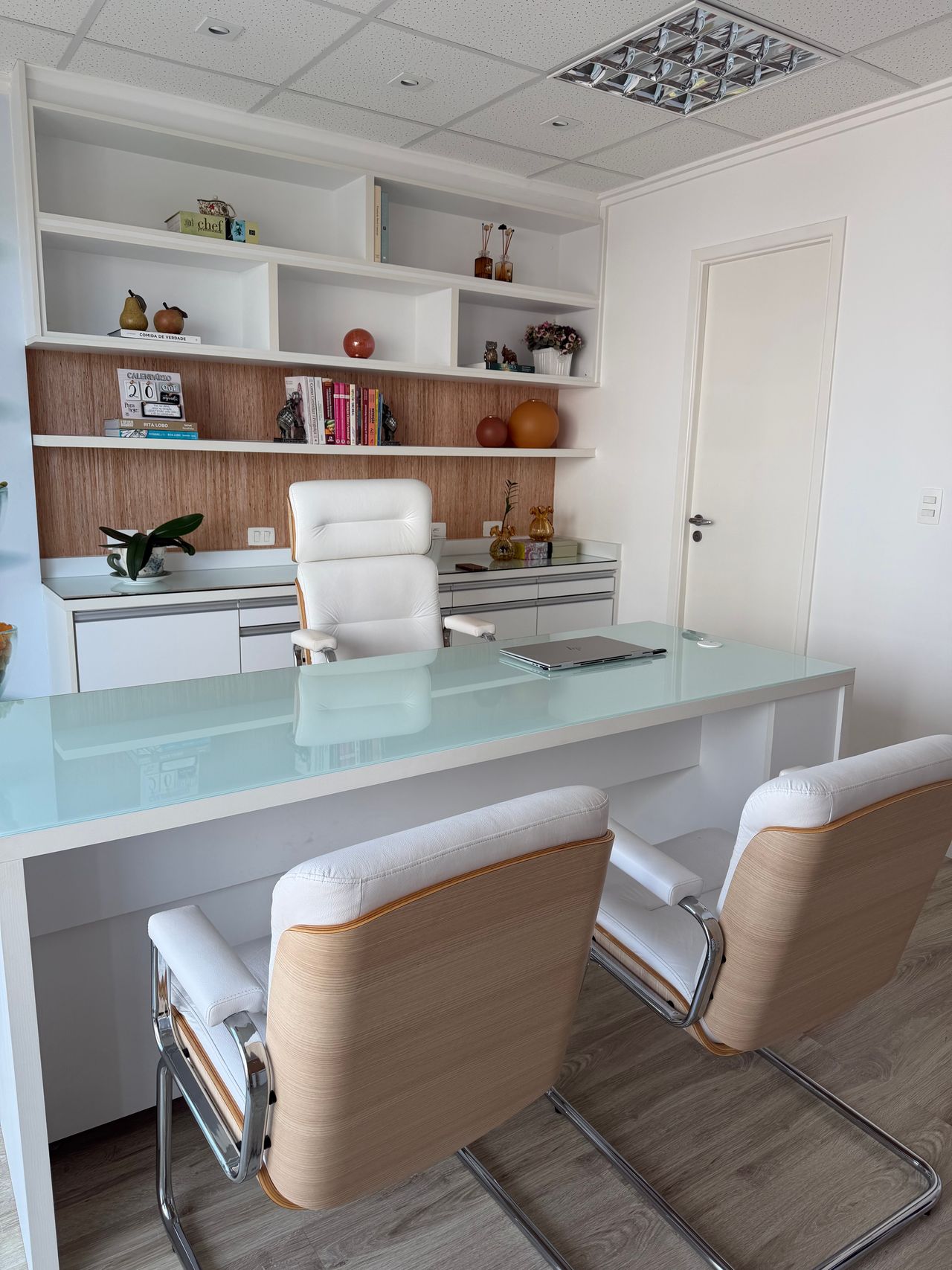 Larissa Giacomelli Stavro-1