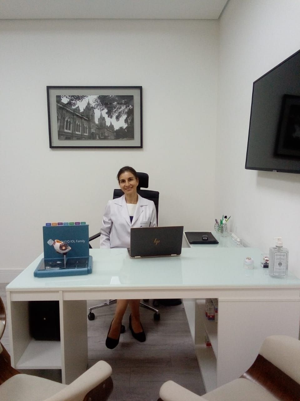 Caroline A. Ferraz-3