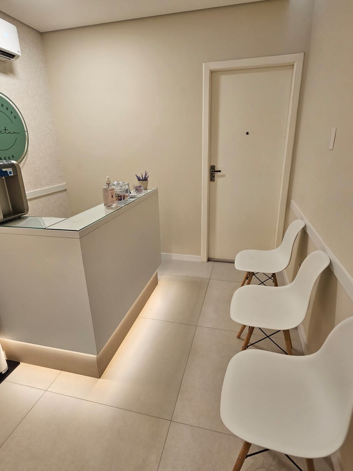 Ana Carolina R. Abitante-0