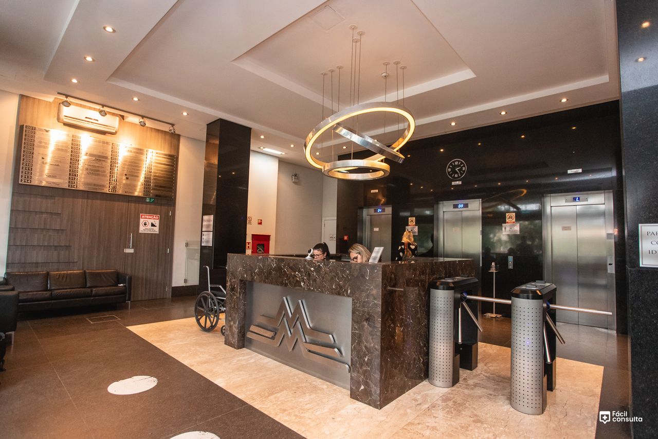 Heithor De Castro Sell-3