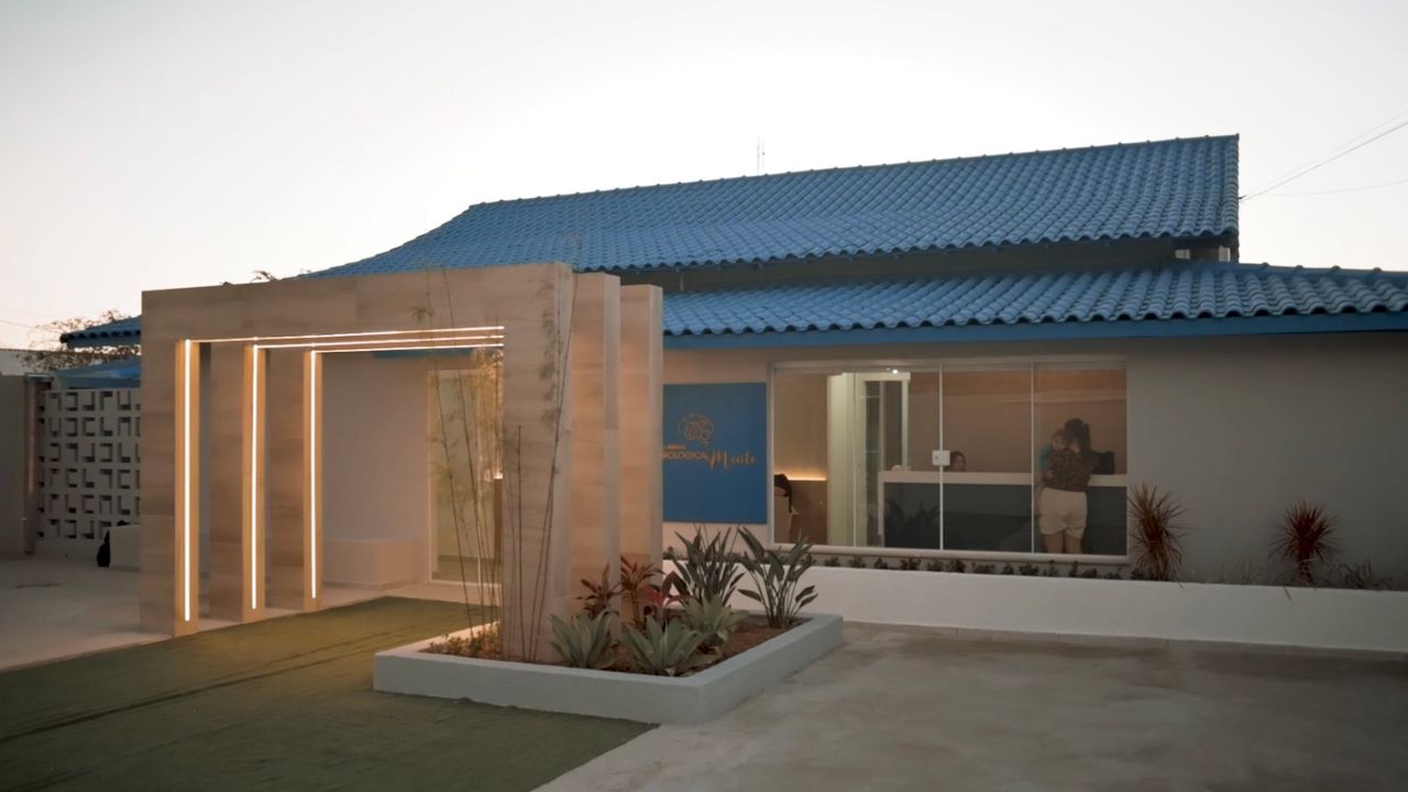 Alessandra Espirito Santo De Paula-2