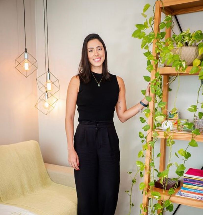 Yanna Embiruçu Souza Cangussu Aquino-2