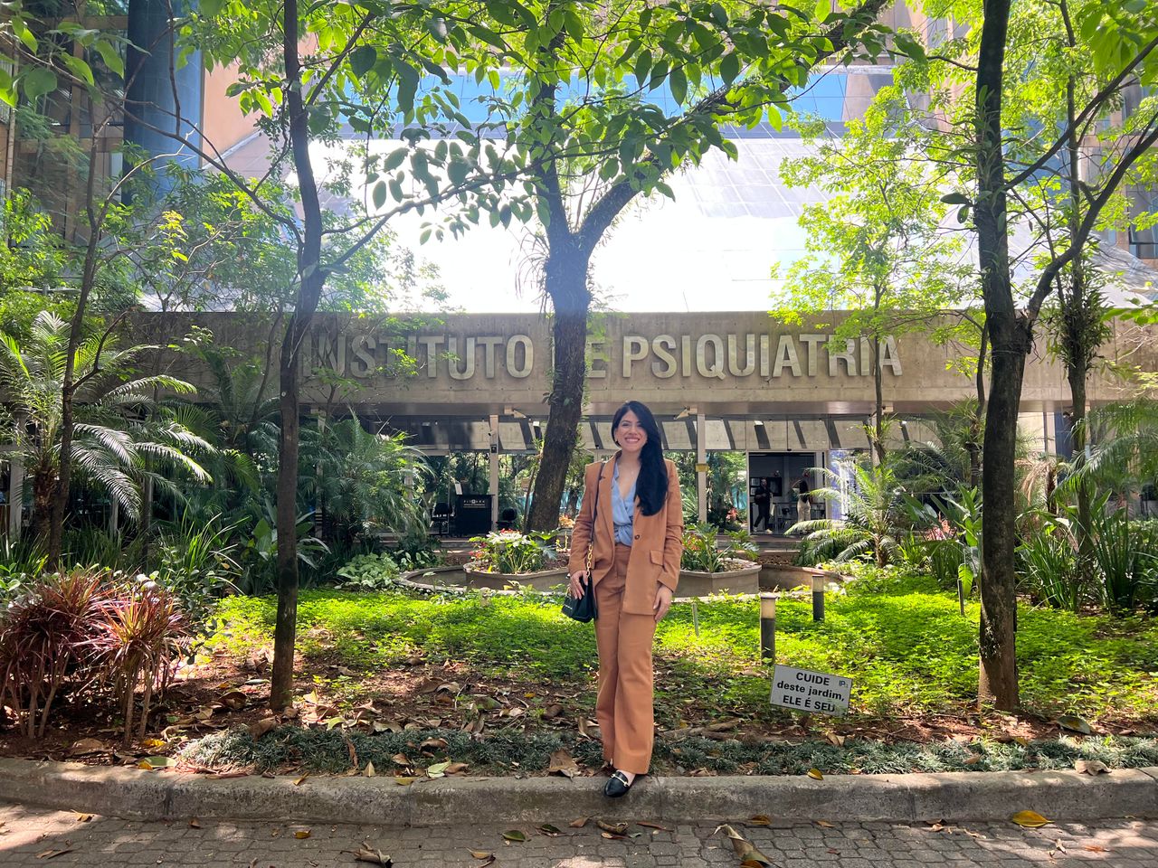 Maria Olívia Do Valle Barbosa Anjos Dala-0