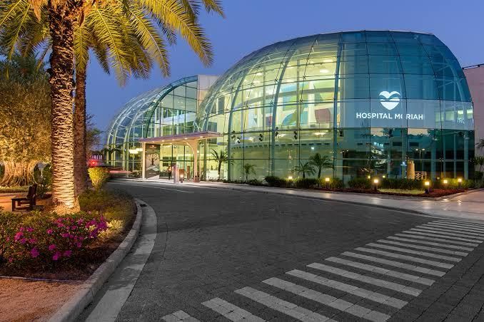 Taina De Oliveira Rocha-0