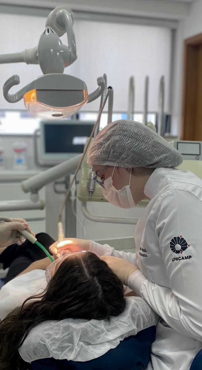 Amanda  Nowicki De Salles -0