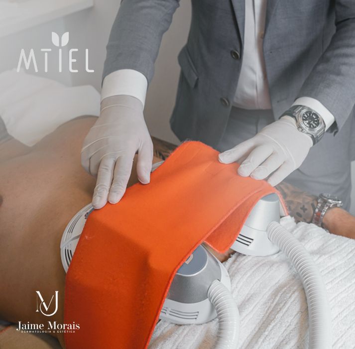 Brenda Almeida Macedo .-2