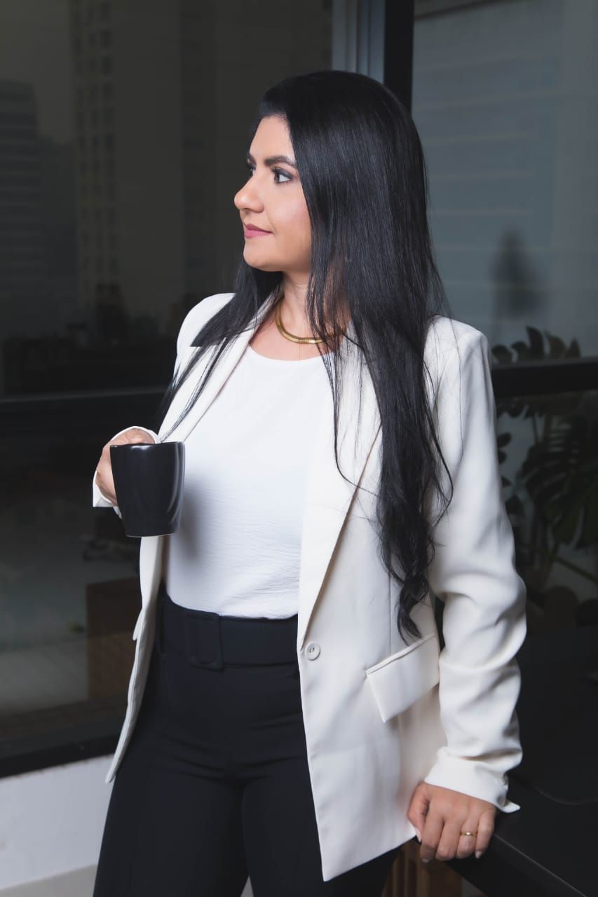 Livia Carvalho Dias-0
