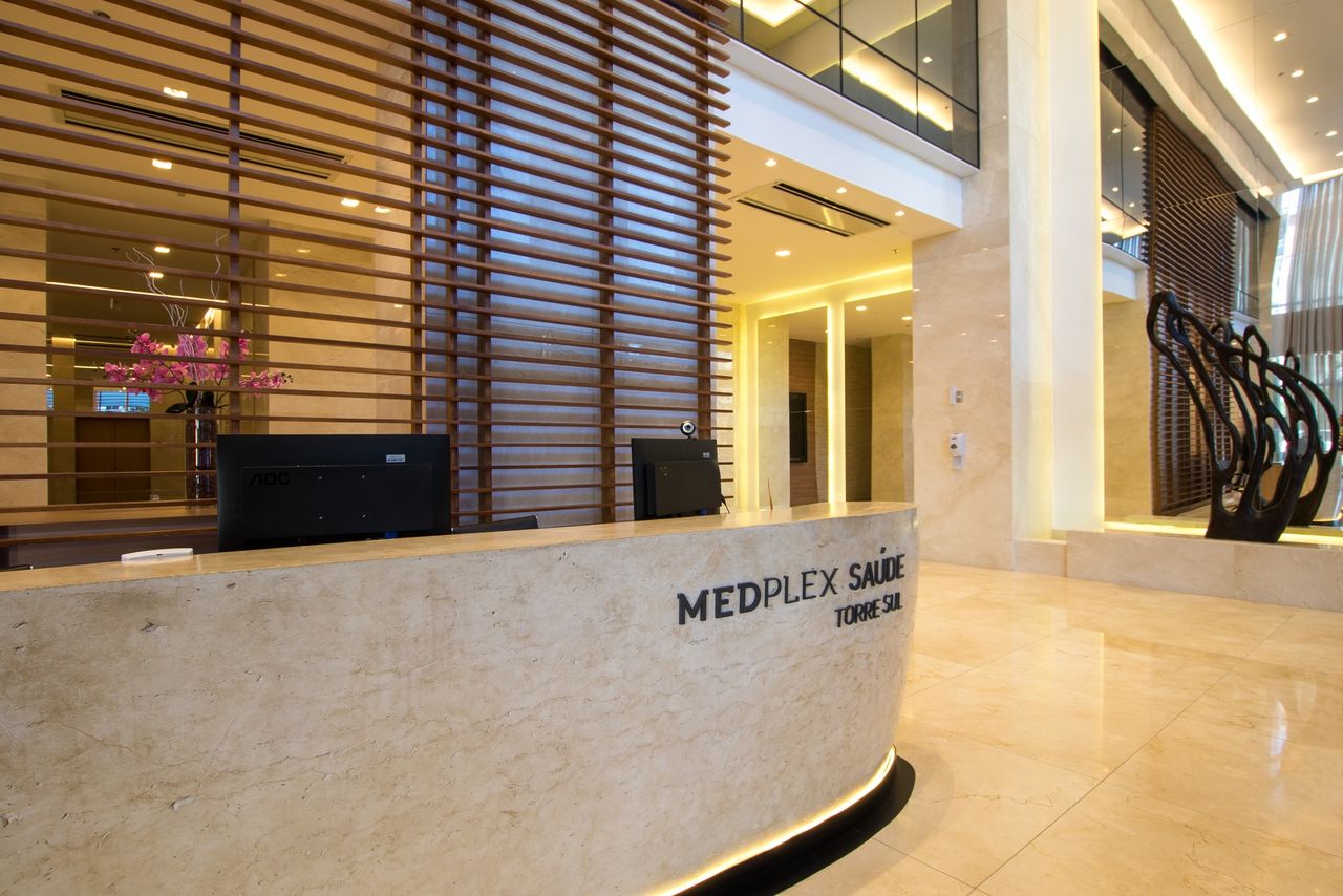 Andrea Worm Furtado-3