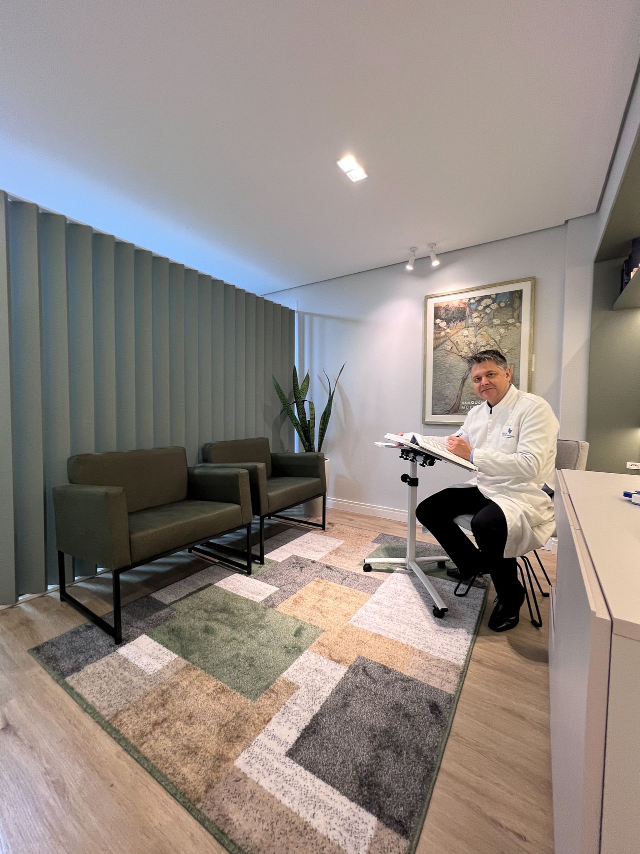 Tariq Rene Ghislain Sikandar-0