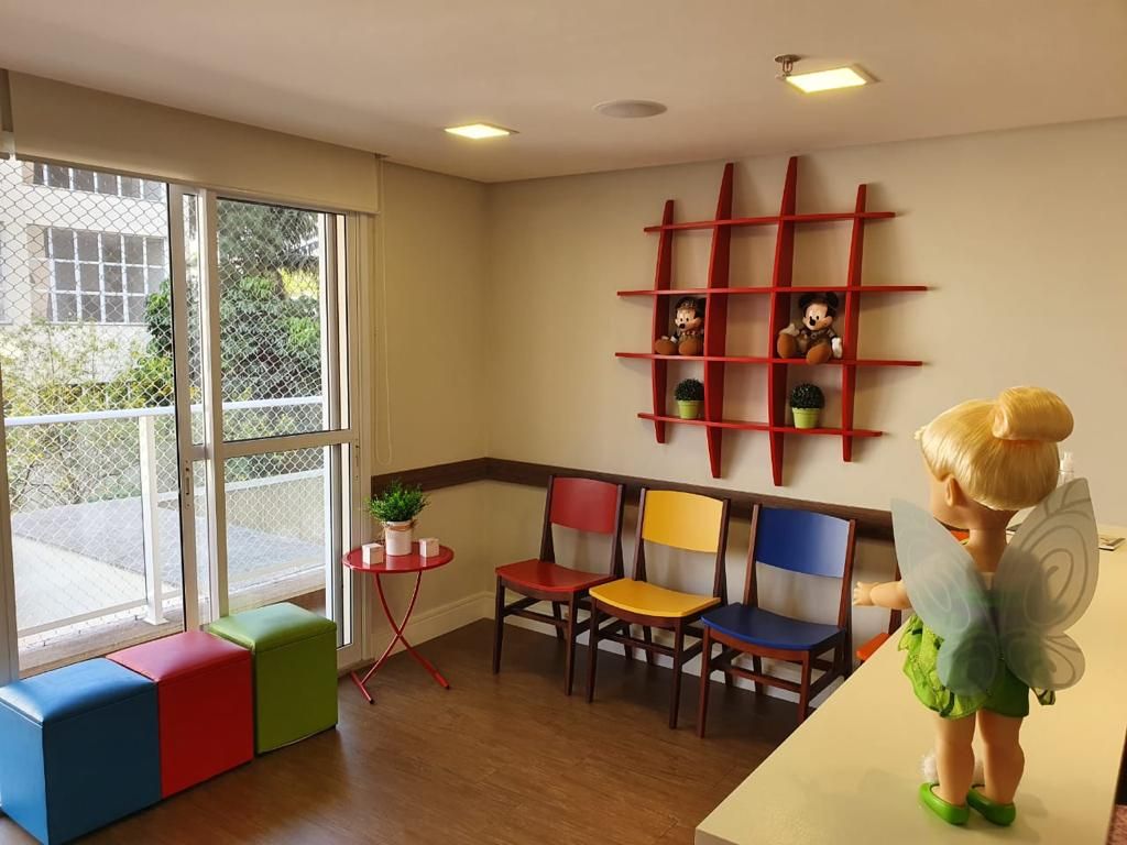 Claudia Maua Comodo-5