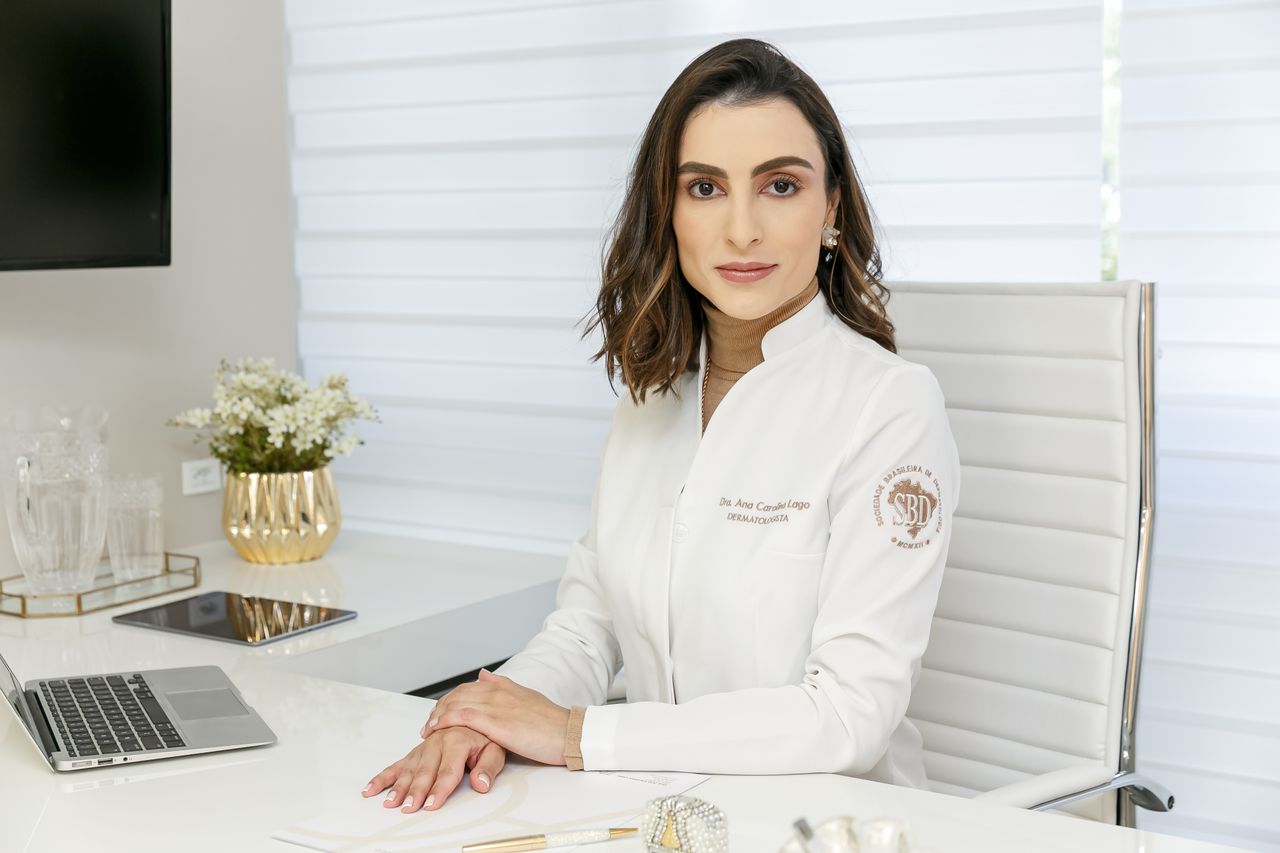 Ana Carolina De Oliveira Lago-0