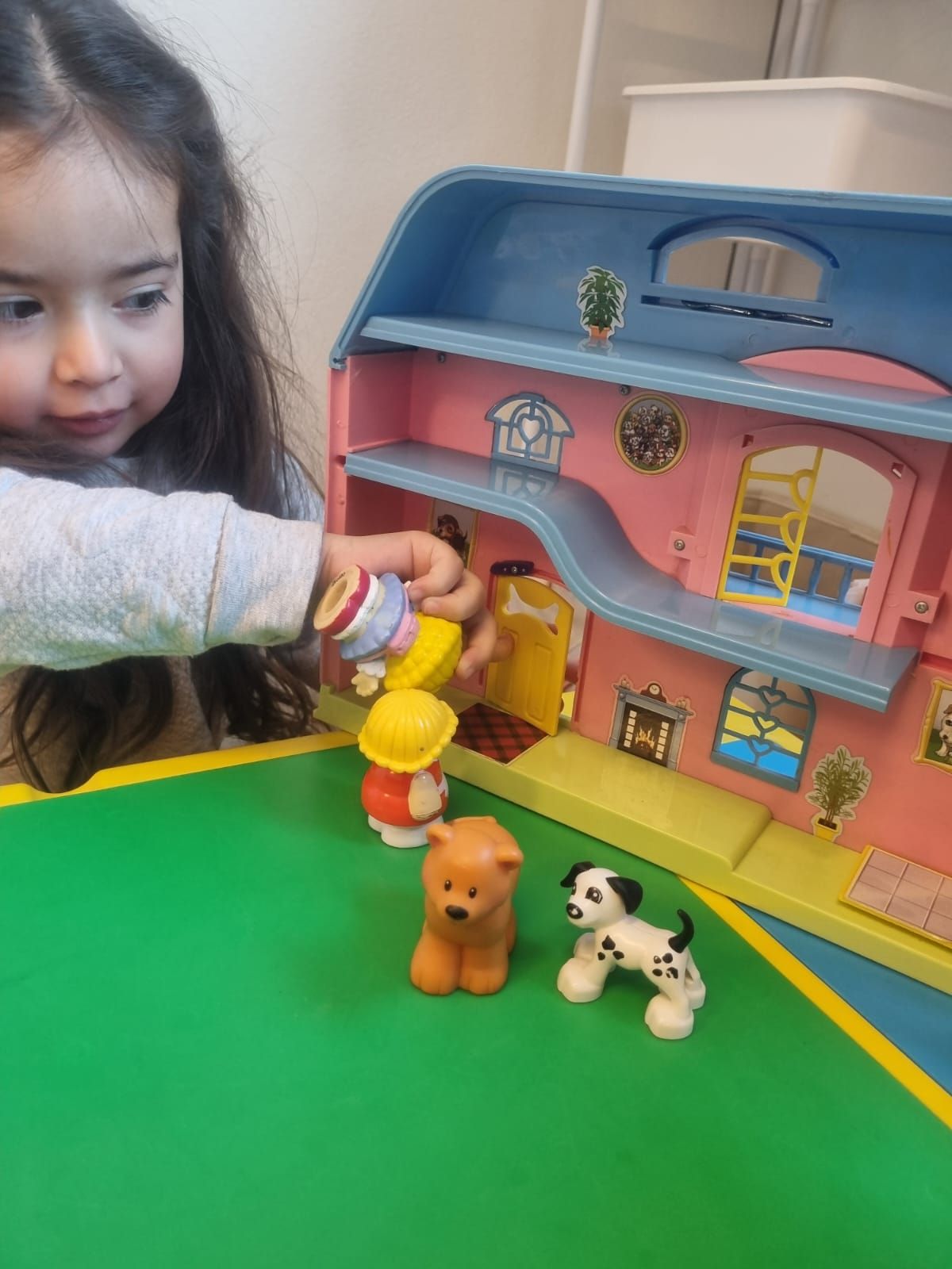 Daniela Garrido J.-52