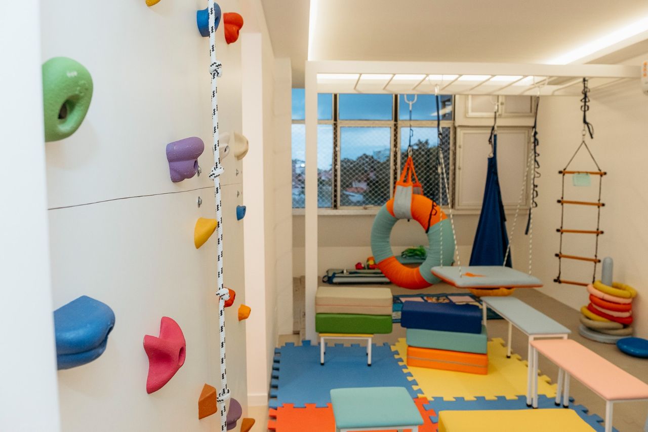 Stephanie Vaz Schoucair-8