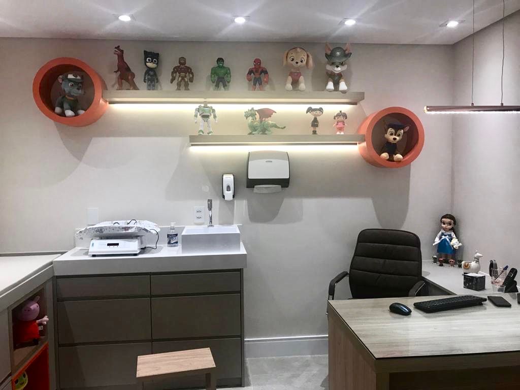 Claudia Maua Comodo-10