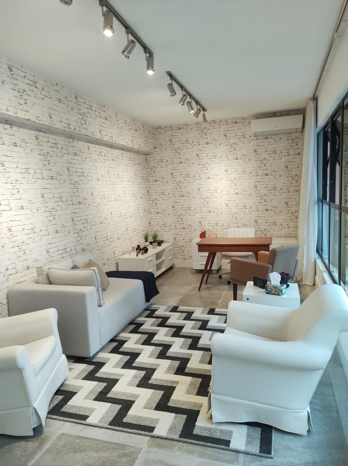 Carolina Ribeiro Dos Santos-0