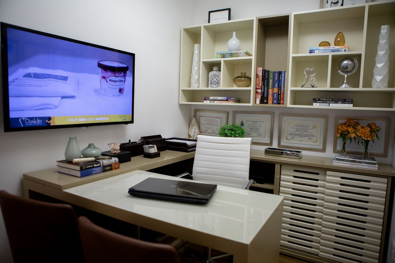 Karina Valadão Vicentini .-5