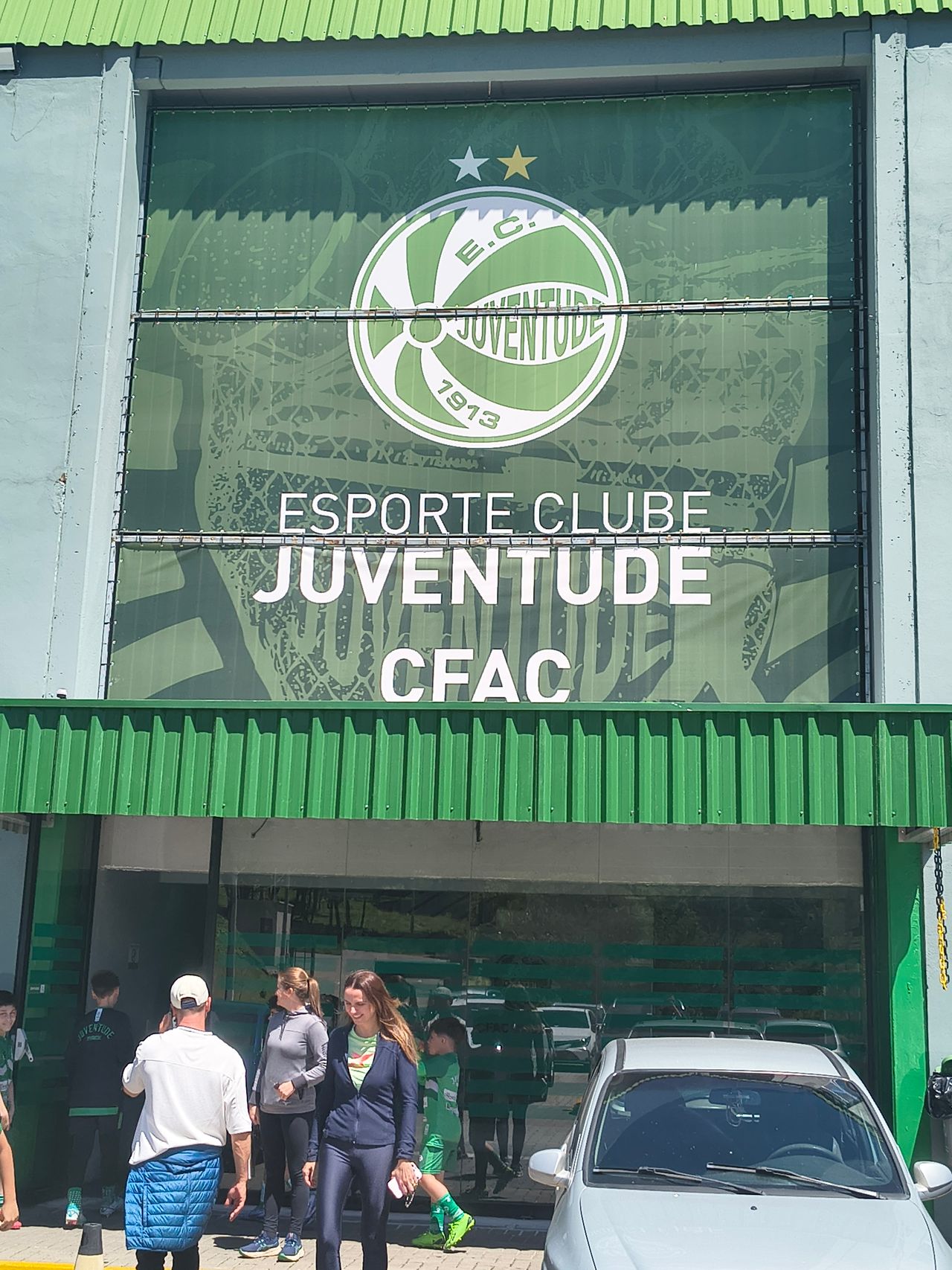 Fabiane Rodrigues Da Costa-12