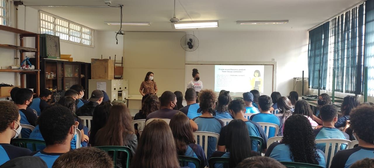 Larissa Michelle Moreira De Souza-8