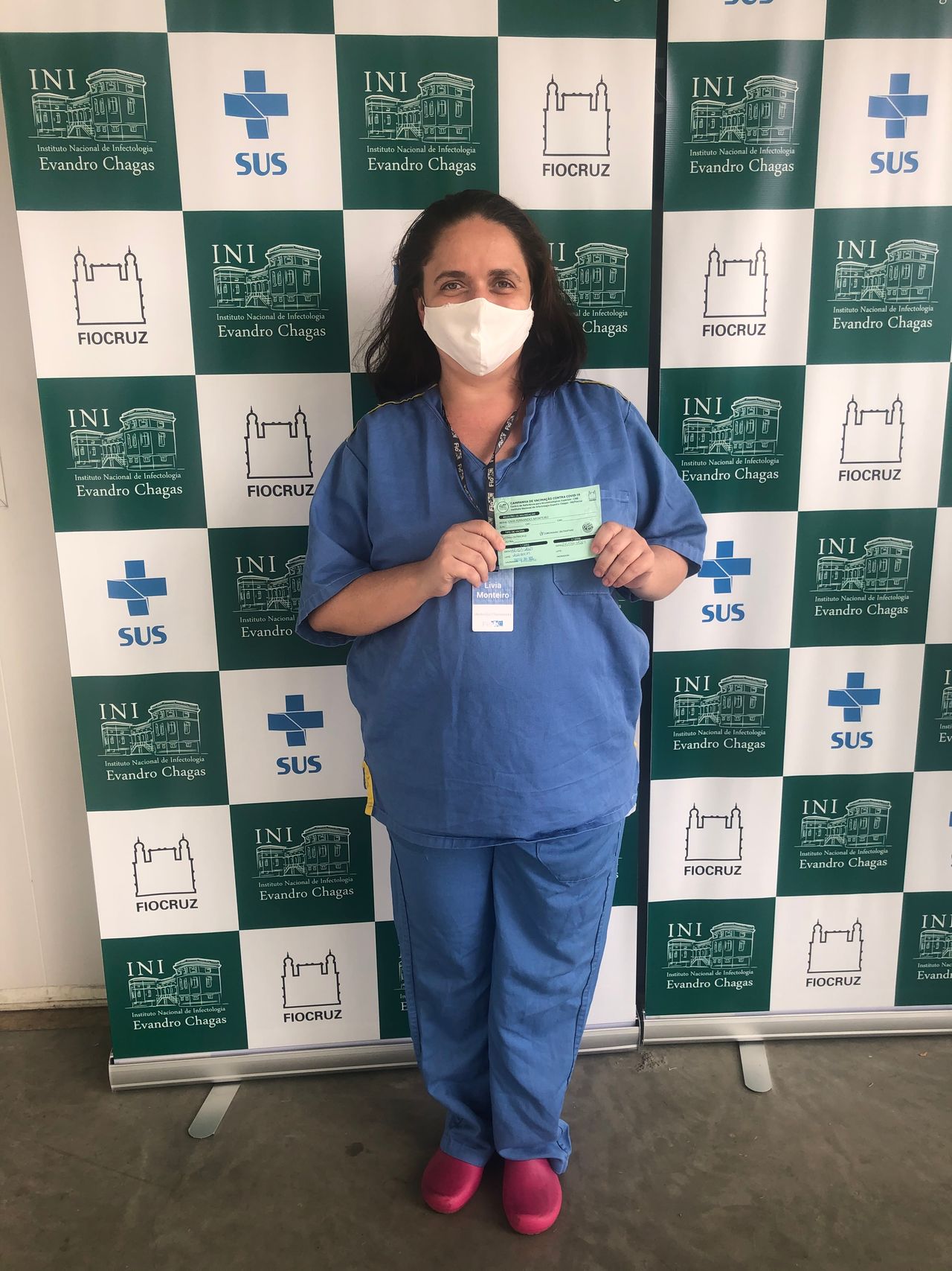 Lívia Fernandes Monteiro-3